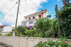 Apartments by the sea Arbanija, Ciovo - 17280